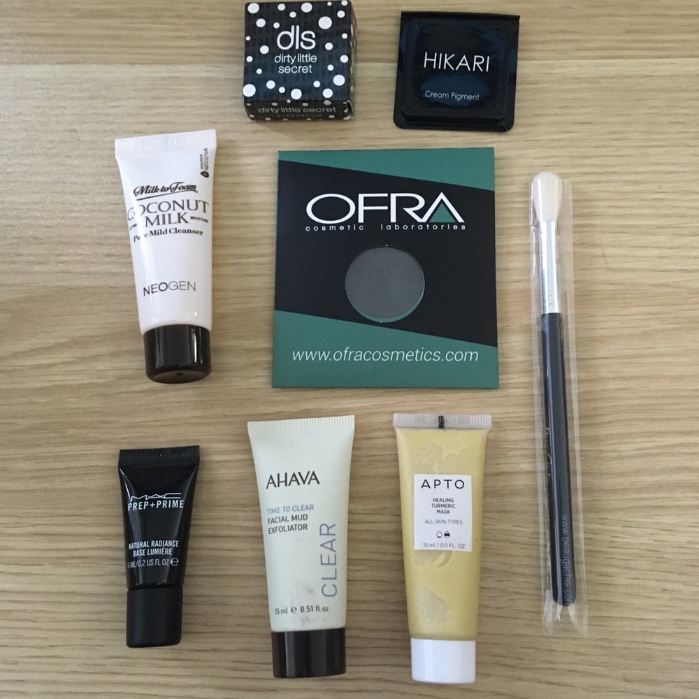 Skin Care and Eyeshadow Lot